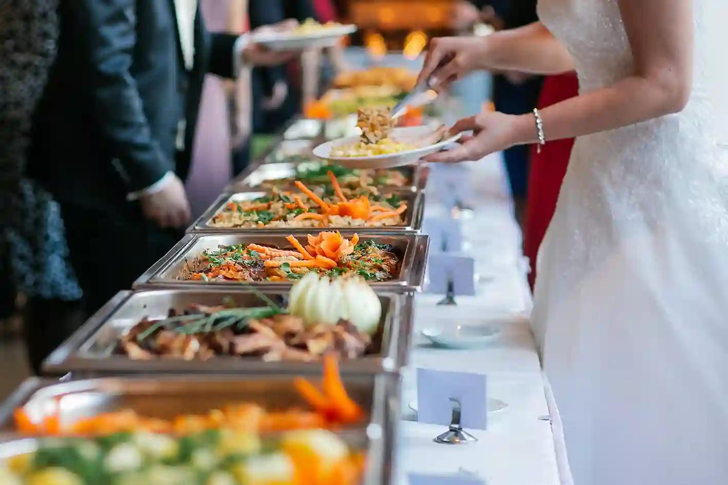 10 Menu Catering Pernikahan Ter- Favorit 2026