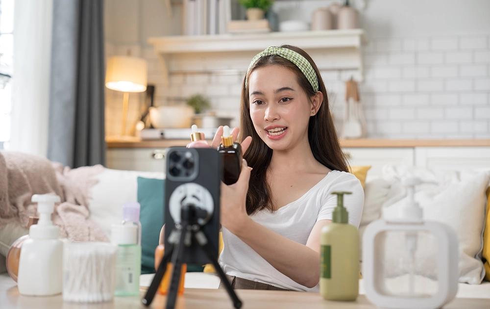 Apa Arti Endorse? Ini Makna dan Contohnya dalam Dunia Influencer