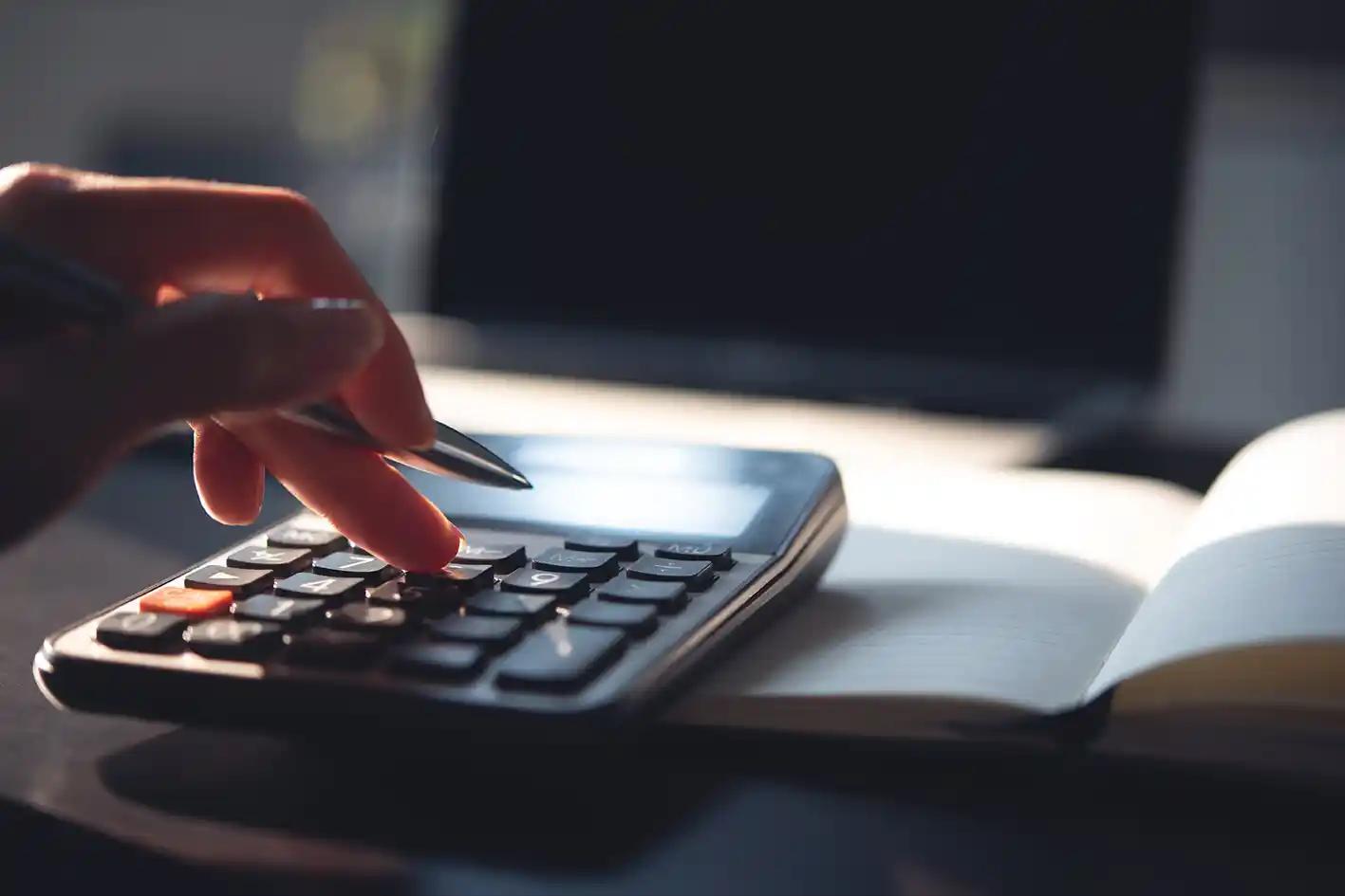 Cara Menghitung Bunga Pinjaman dengan Mudah: Flat, Efektif, dan Anuitas